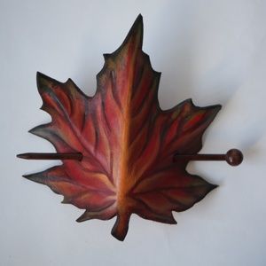CostureroReal handmade leather leaf hair barrette